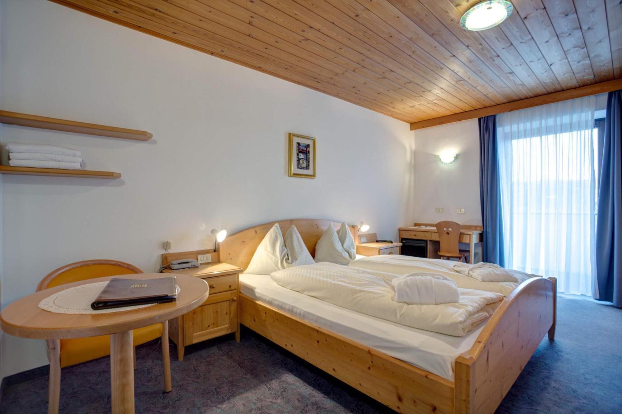Good Life Zirm Hotel 3*